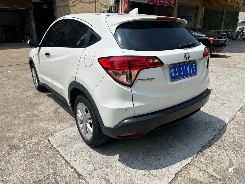 Honda Vezel — миниатюра 5