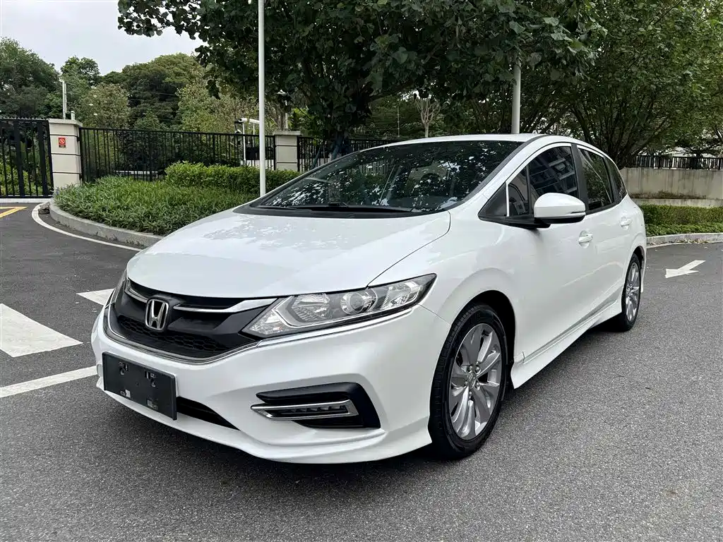 Honda Jade 2018