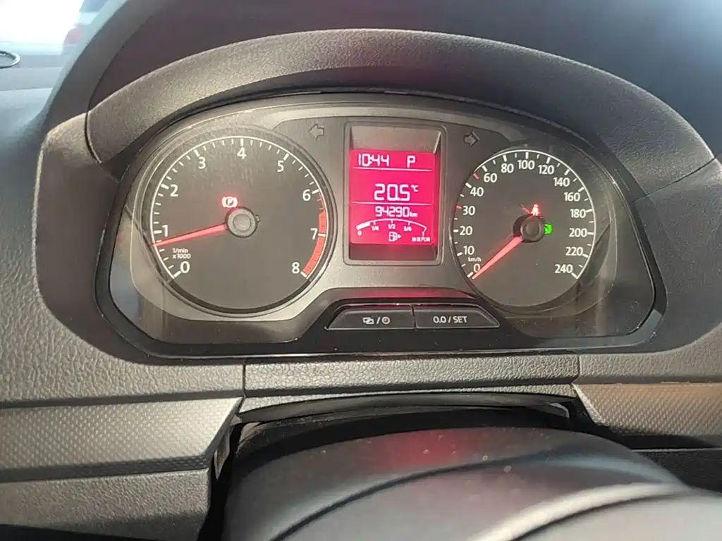 Volkswagen Jetta — миниатюра 12