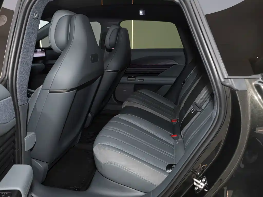 Audi E5 Sportback — миниатюра 15