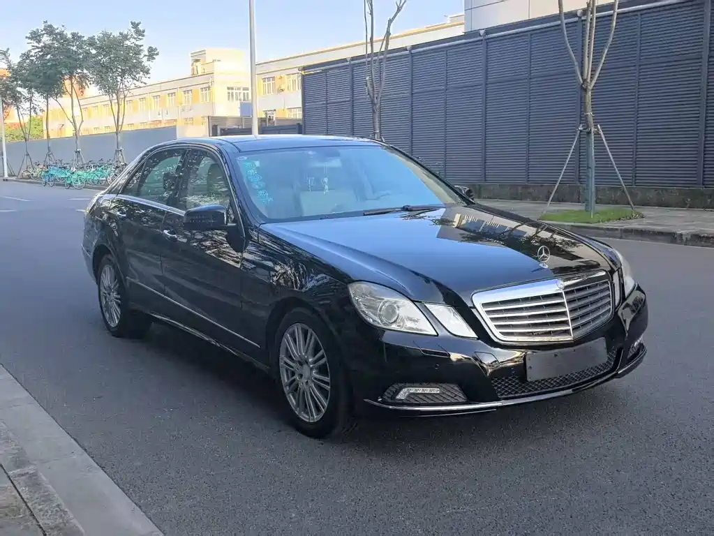 Mercedes-Benz E-Class (Import) E 300 Fashion Type Luxury Edition, фото 3