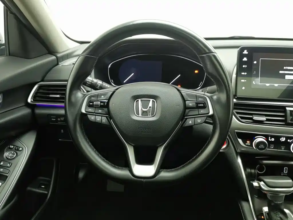 Honda Accord — миниатюра 11
