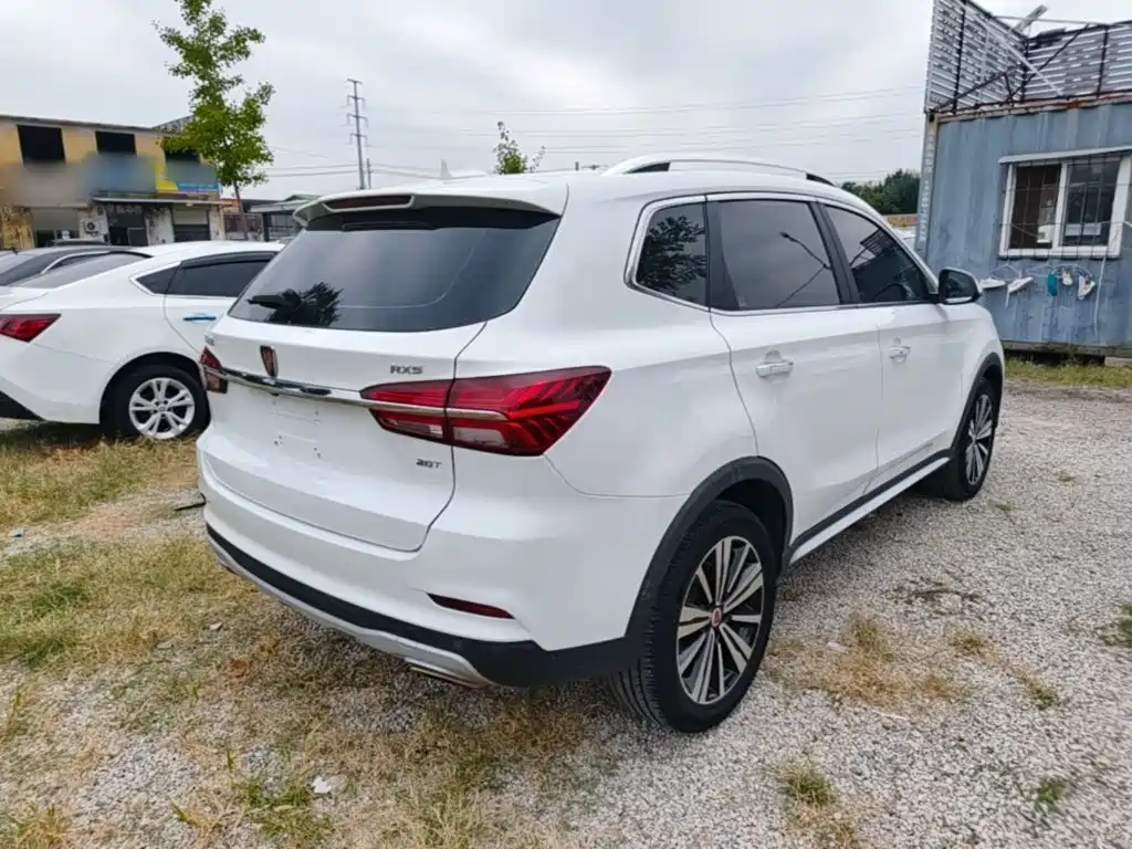 Roewe RX5 — миниатюра 7
