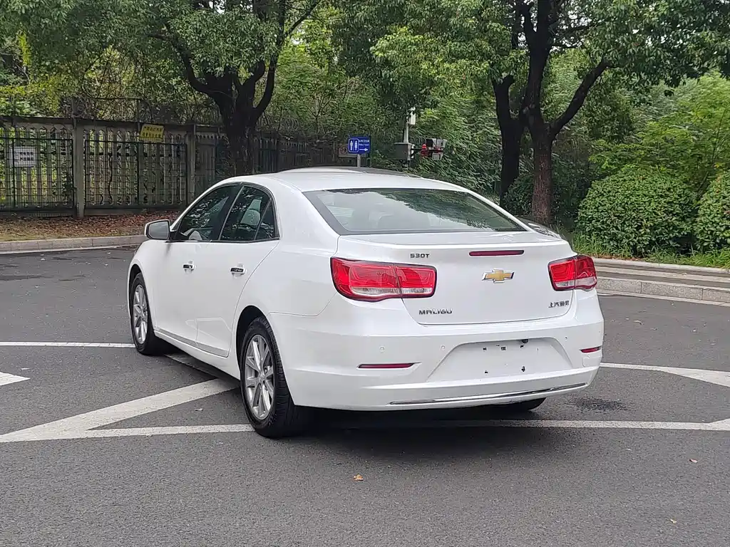 Chevrolet Malibu — миниатюра 8