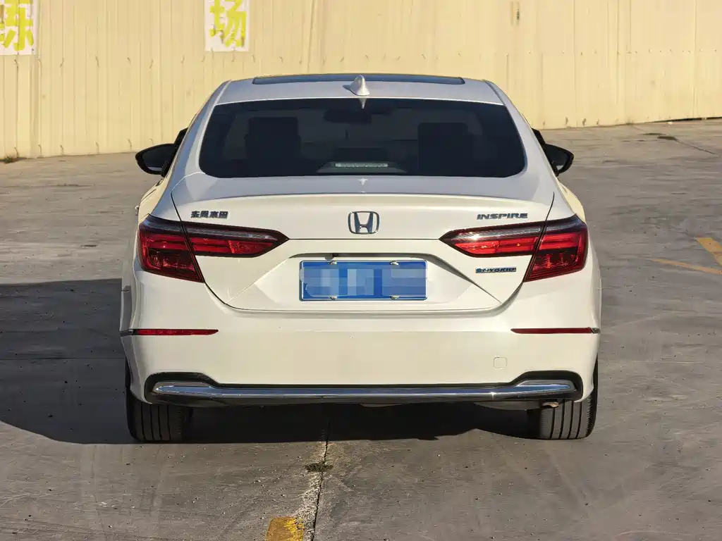 Honda Inspire — миниатюра 8