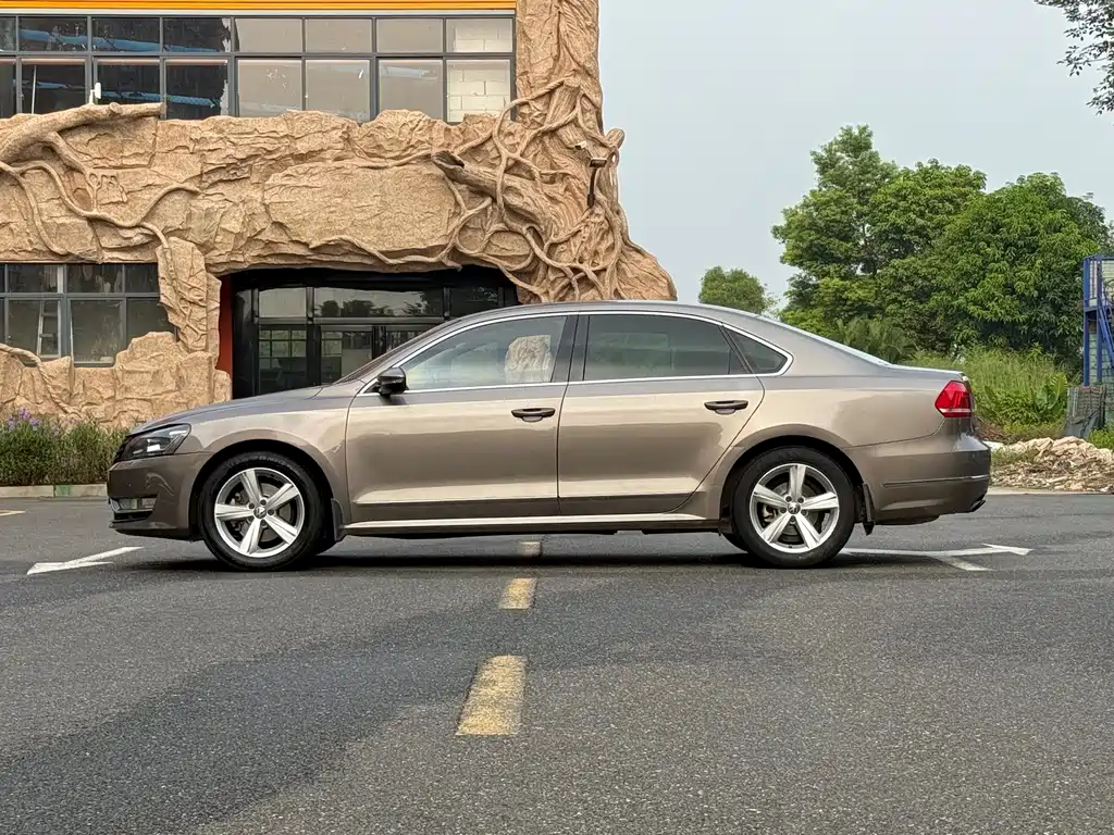 Volkswagen Passat — миниатюра 4