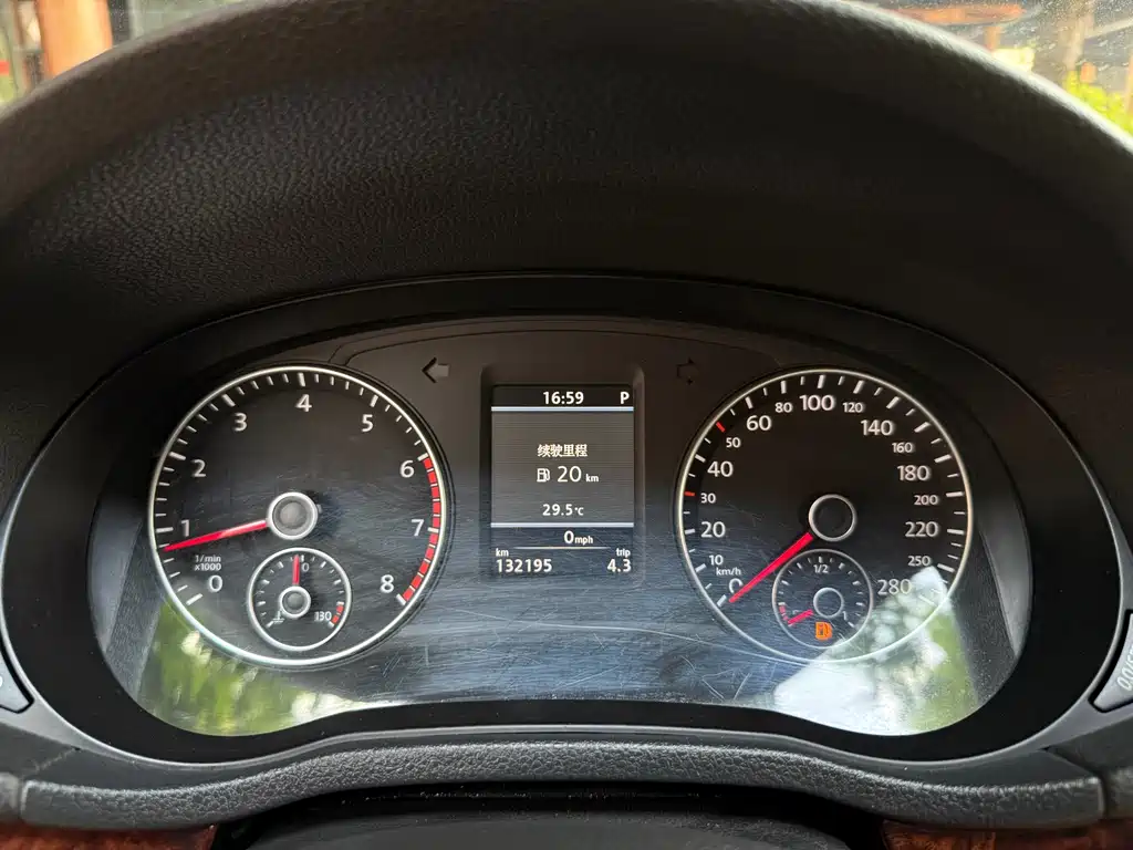 Volkswagen Passat — миниатюра 16