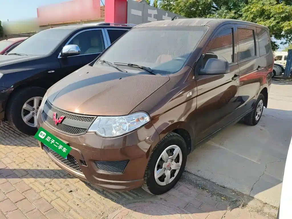 Wuling Hongguang — миниатюра 2