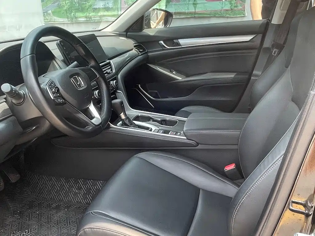 Honda Accord — миниатюра 4