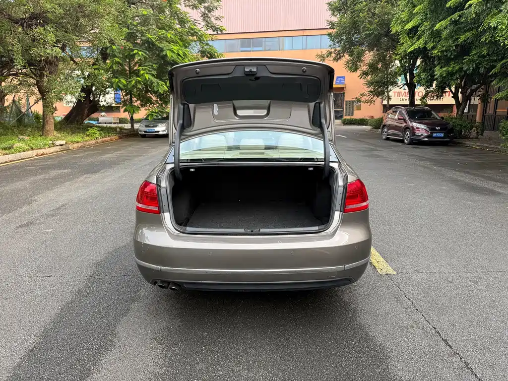 Volkswagen Passat — миниатюра 15