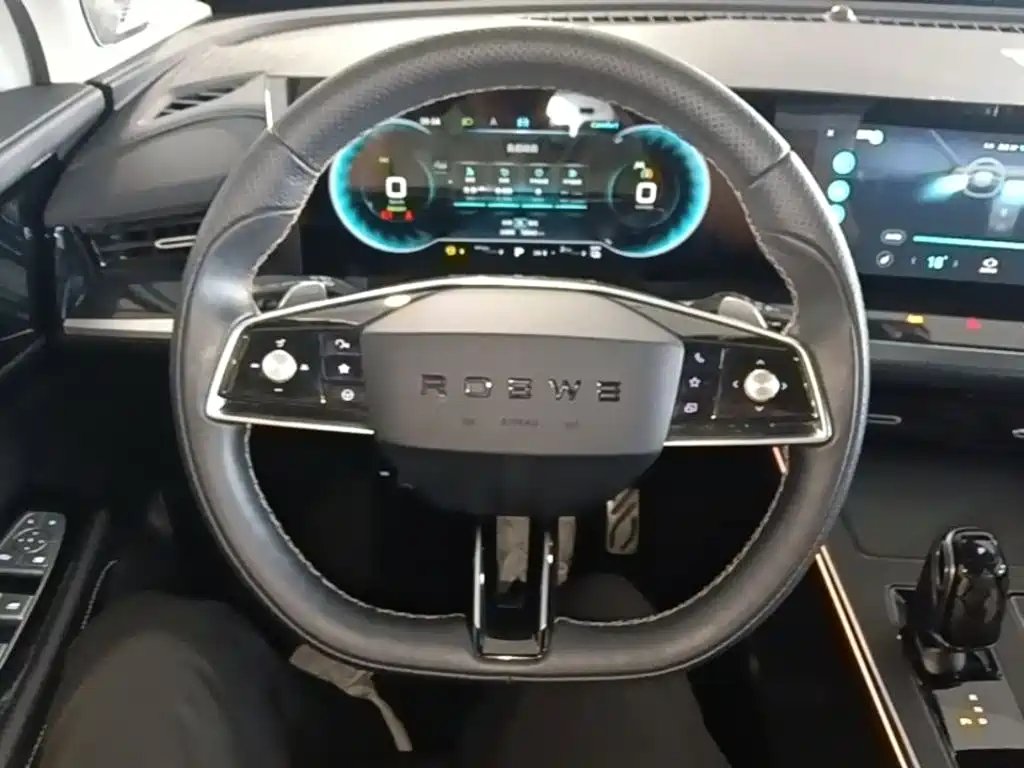 Roewe RX5 eMAX — миниатюра 11