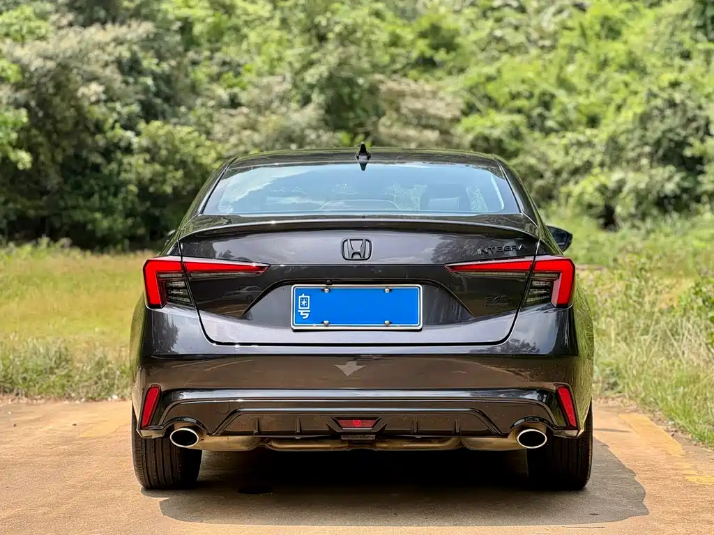 Honda Integra — миниатюра 5