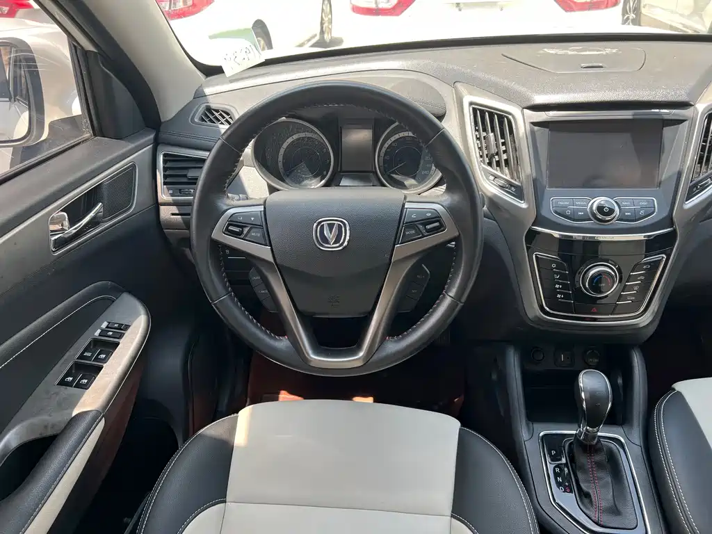 Changan CS35 — миниатюра 7