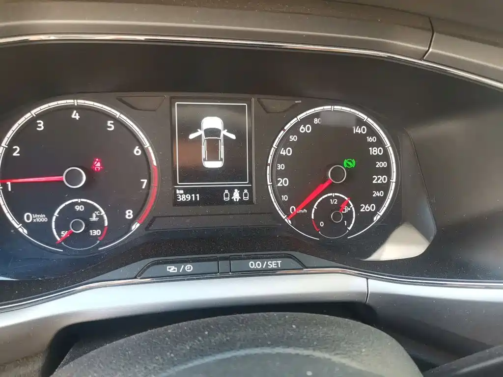 Volkswagen T-Cross — миниатюра 4