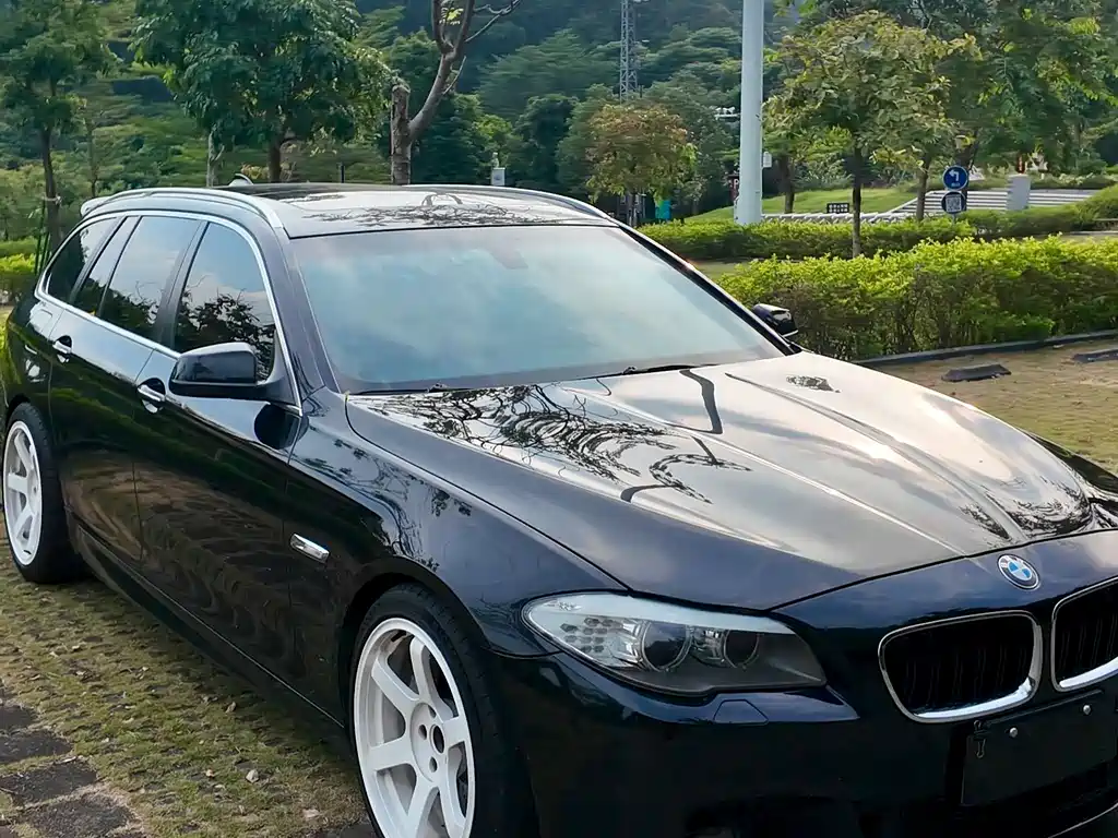 BMW 5 Series (Import) — миниатюра 24