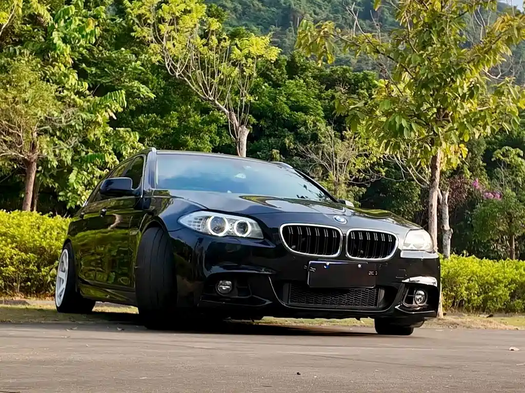 BMW 5 Series (Import) — миниатюра 36