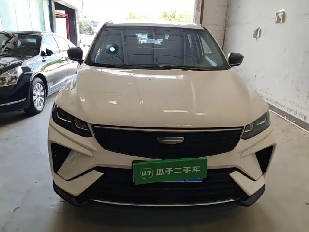 Geely Binyue — миниатюра 3