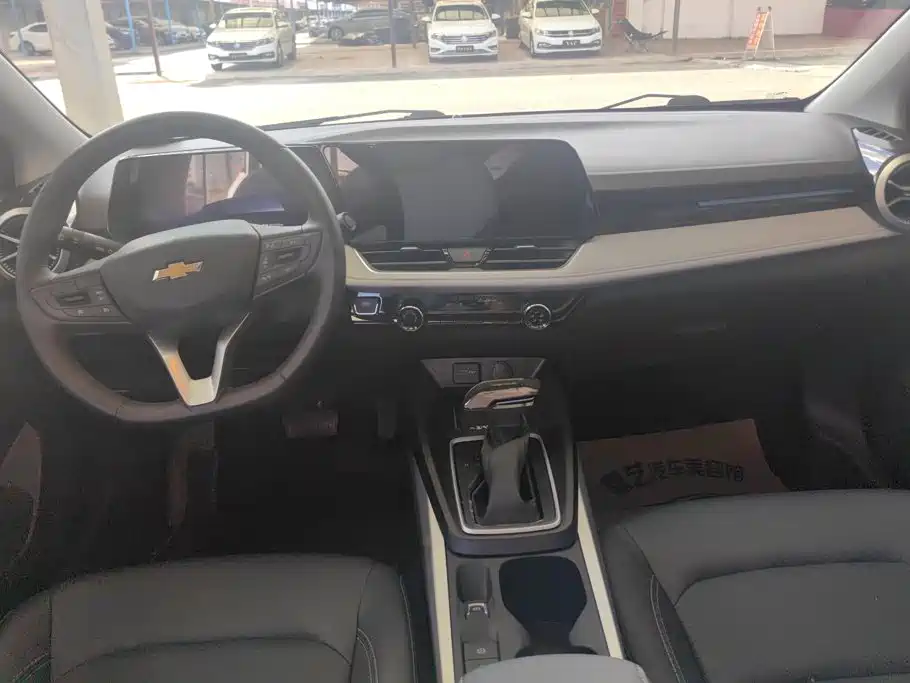 Chevrolet Monza — миниатюра 11