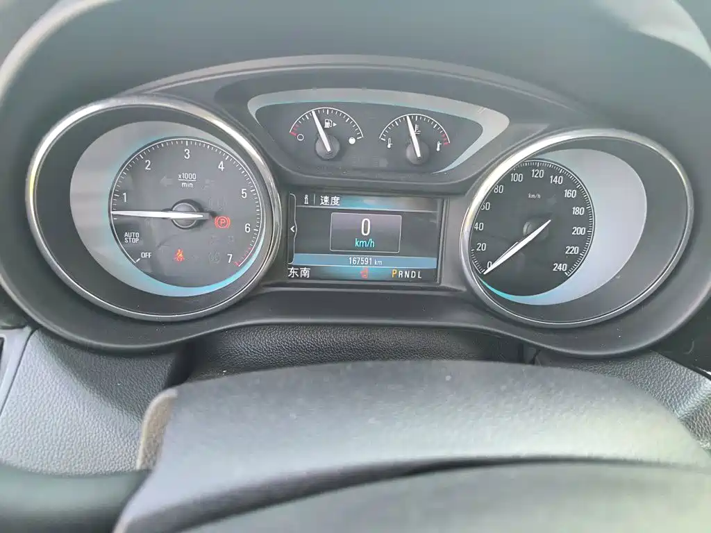 Buick Envision Plus — миниатюра 5