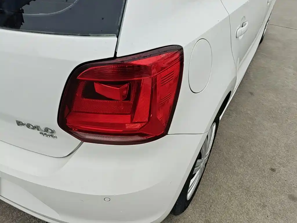 Volkswagen Polo — миниатюра 8