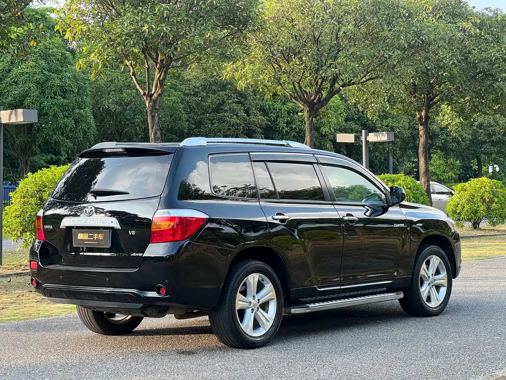 Toyota Highlander (Import) — миниатюра 5