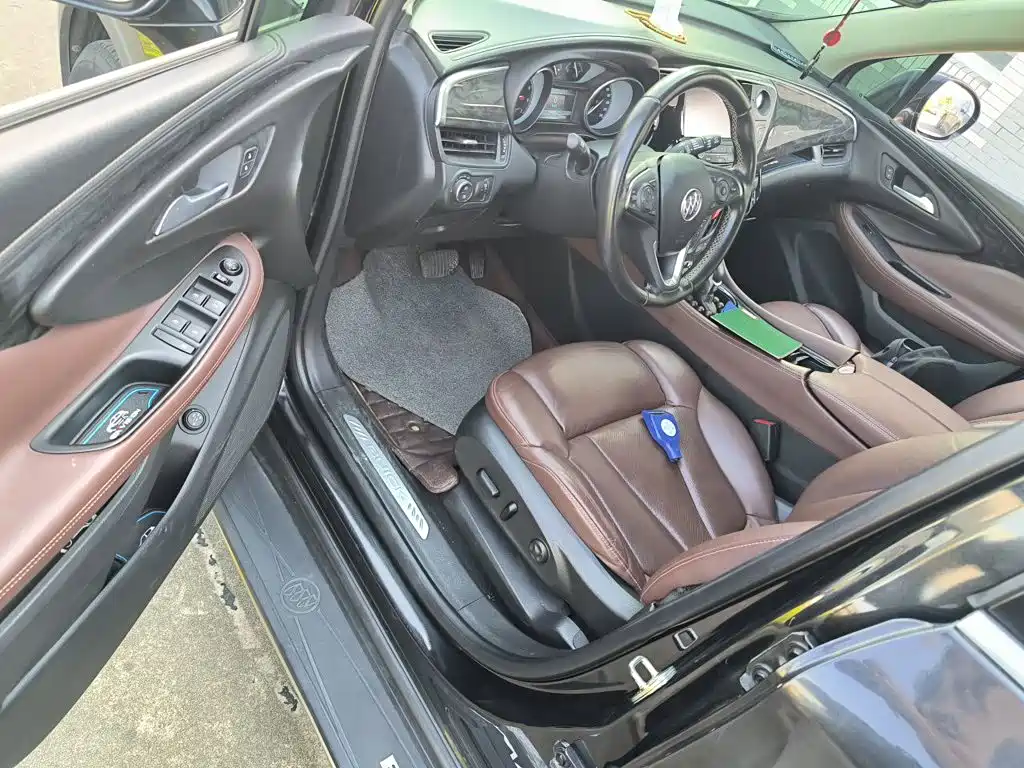 Buick Envision Plus — миниатюра 14