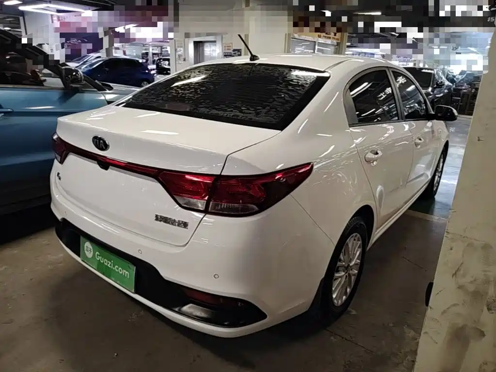 Kia K2 — миниатюра 7