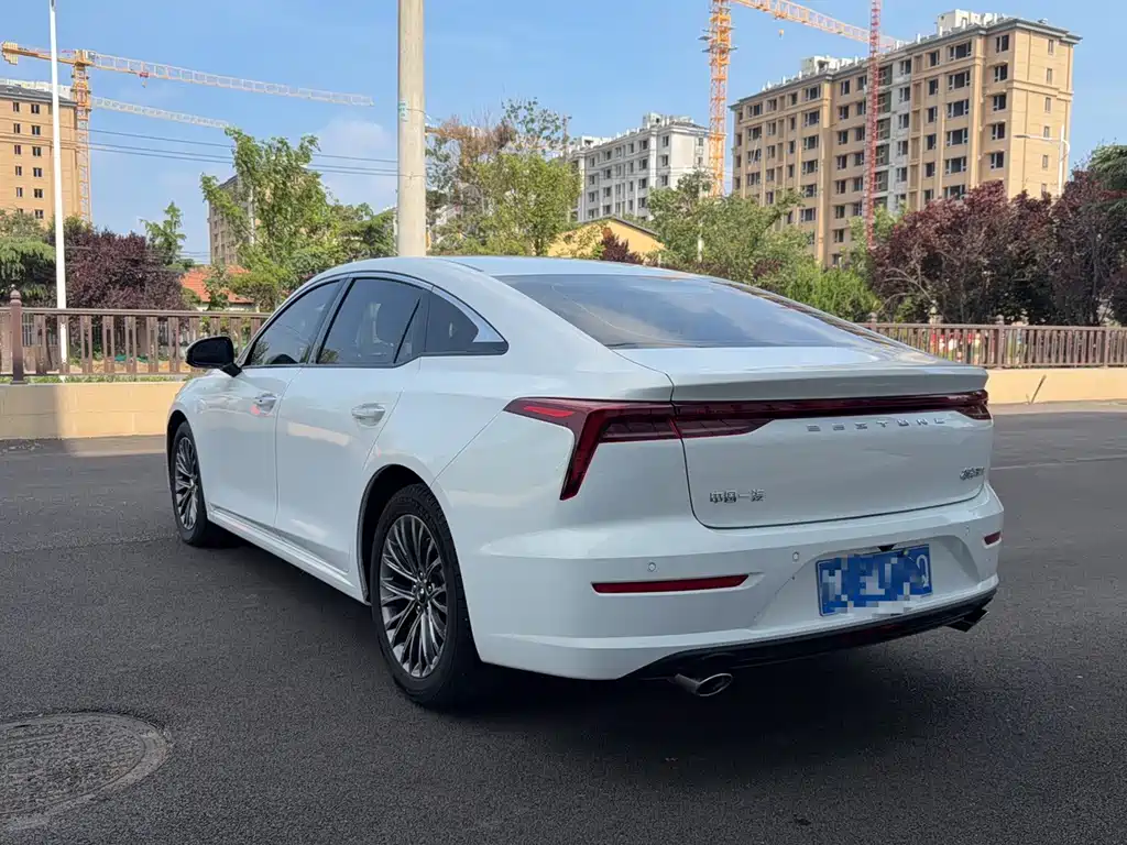 Bestune B70 — миниатюра 6