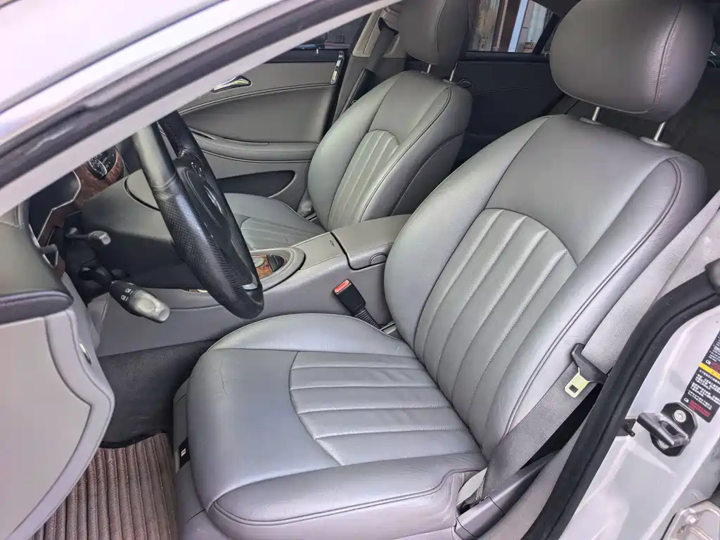 Mercedes-Benz CLS — миниатюра 11
