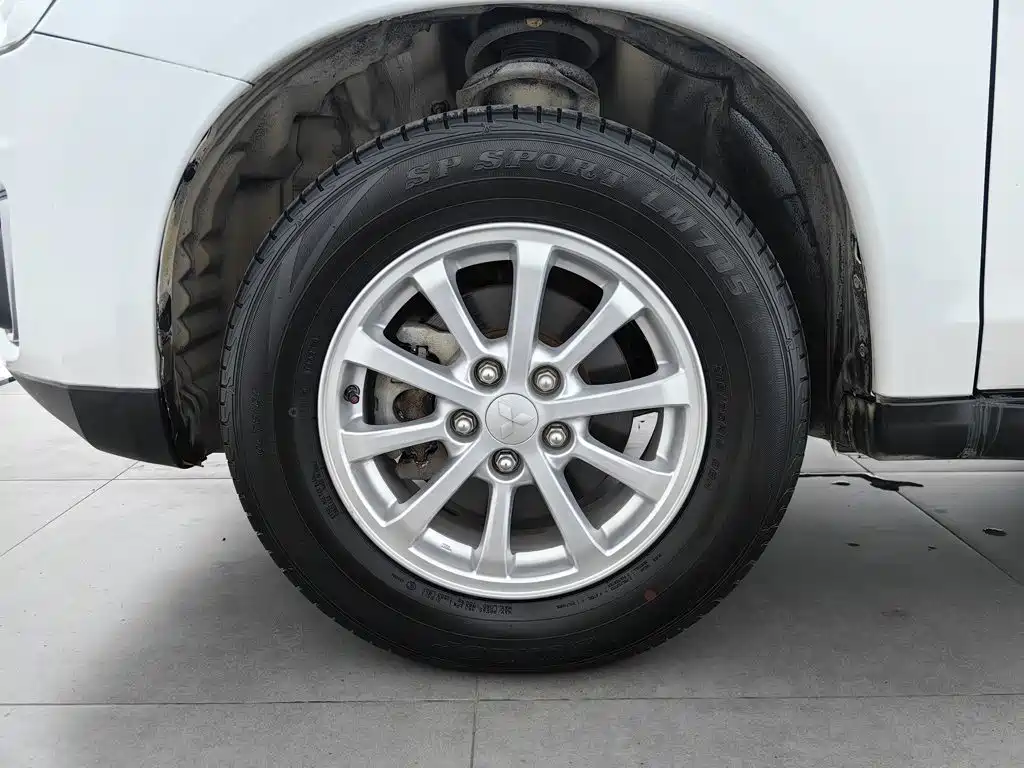Mitsubishi ASX — миниатюра 17