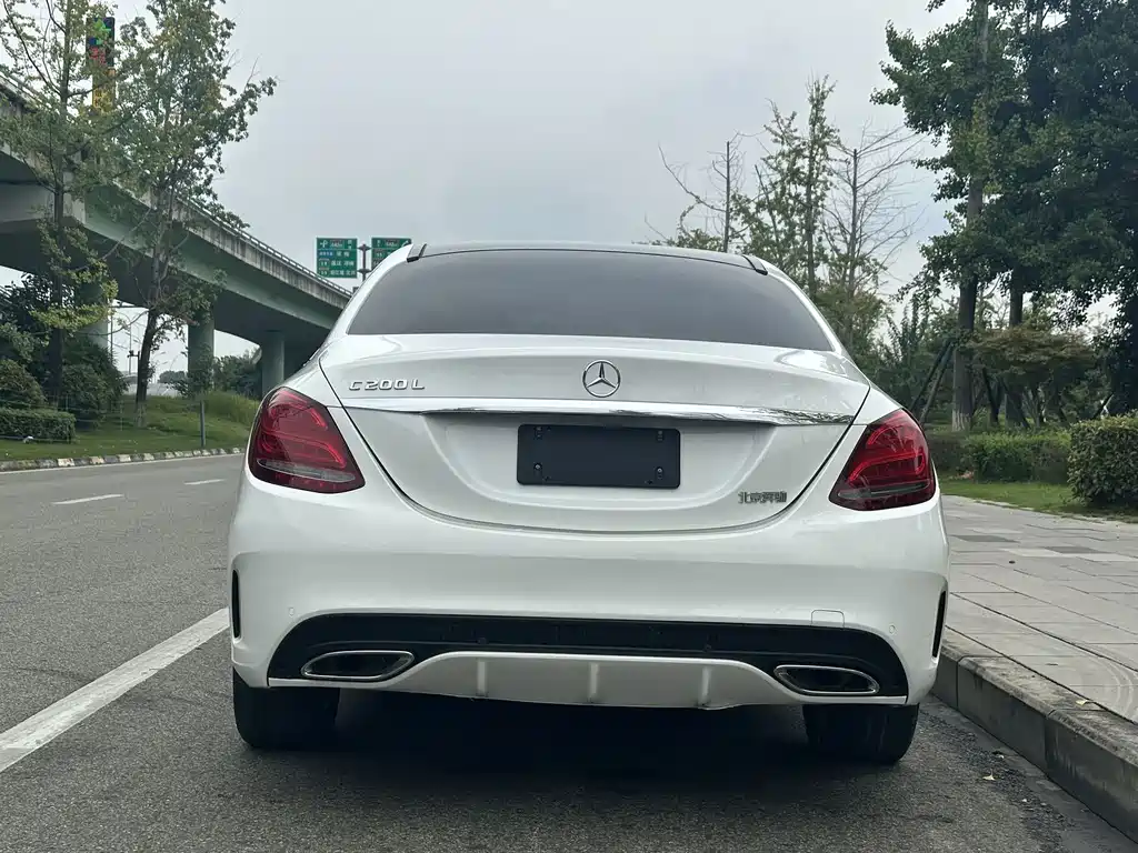 Mercedes-Benz C-Class — миниатюра 4