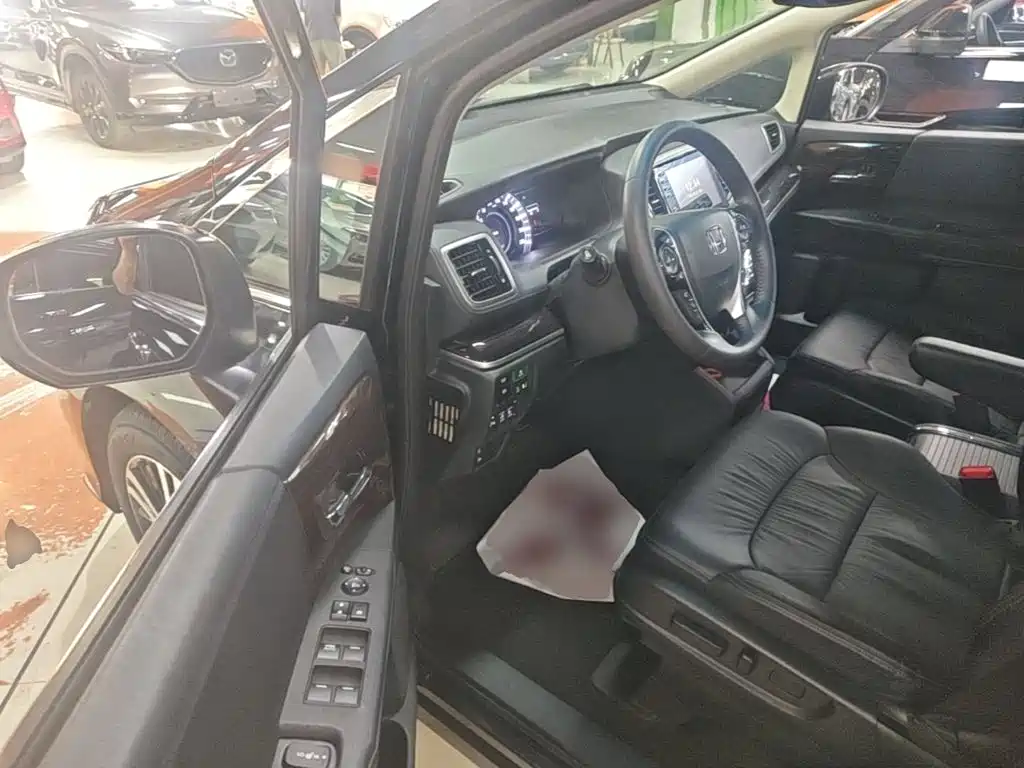 Honda Odyssey — миниатюра 16