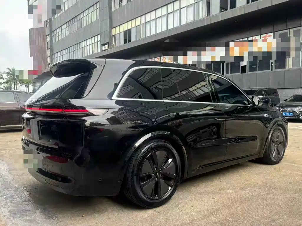 Li Auto L8 2024 Pro