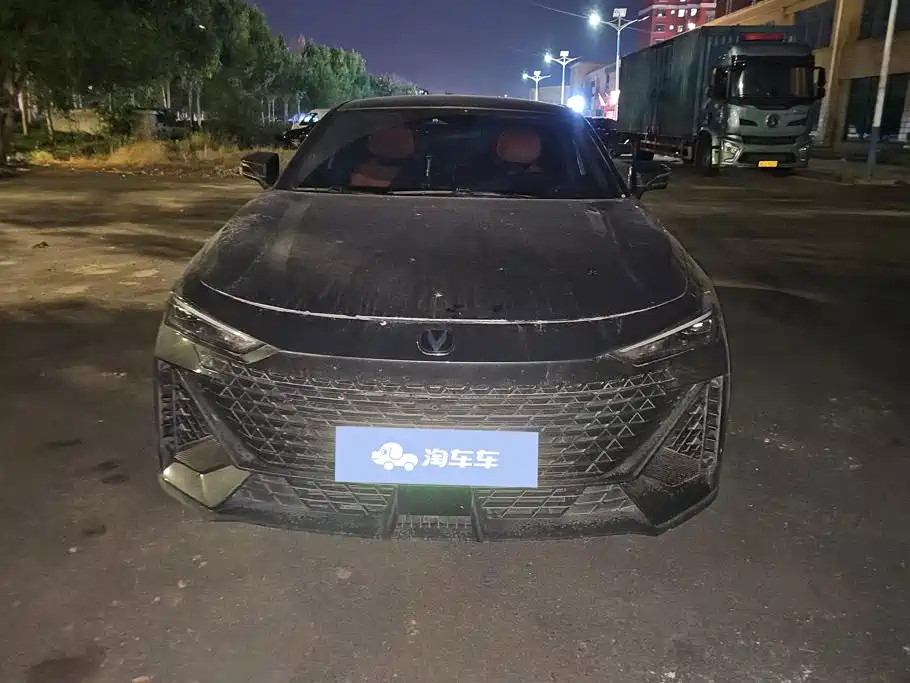 Changan UNI-V iDD — миниатюра 2
