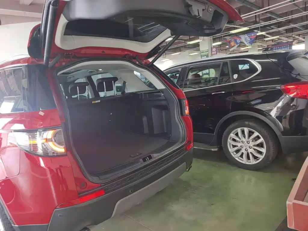 Land Rover Discovery Sport — миниатюра 19