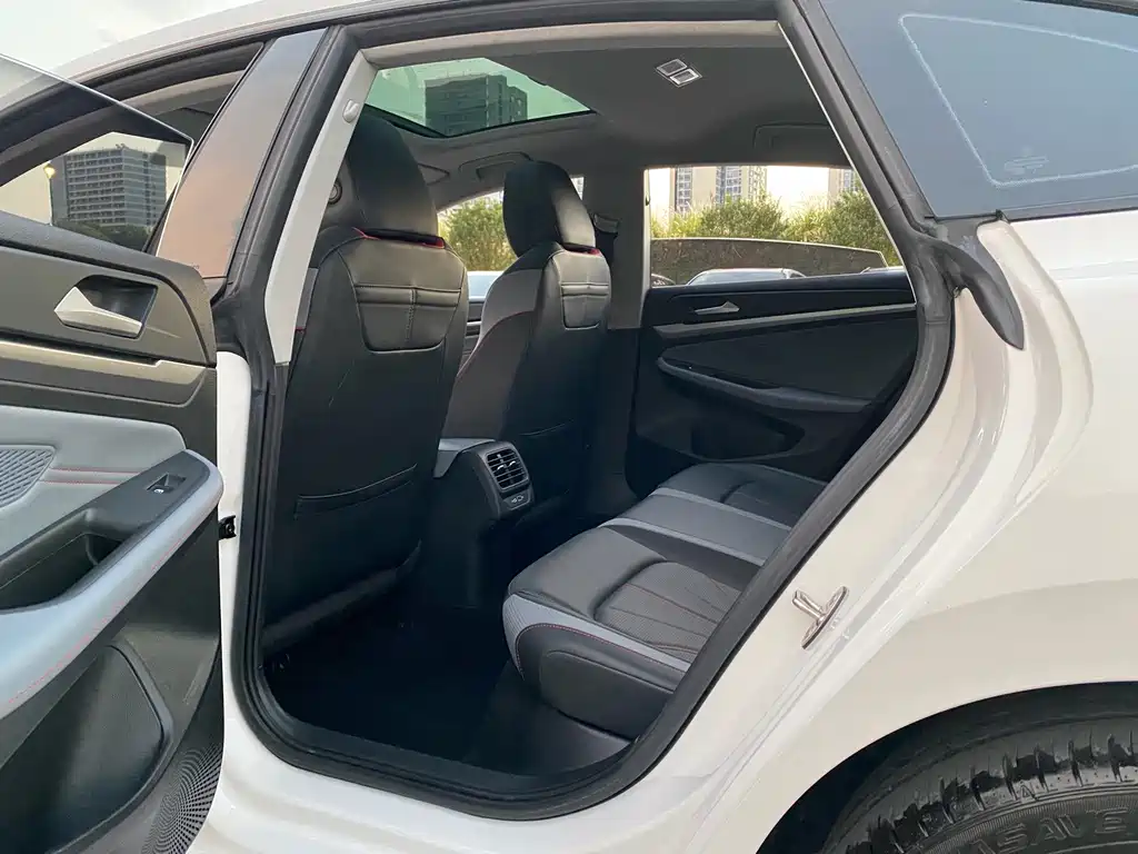 Volkswagen Lamando — миниатюра 9
