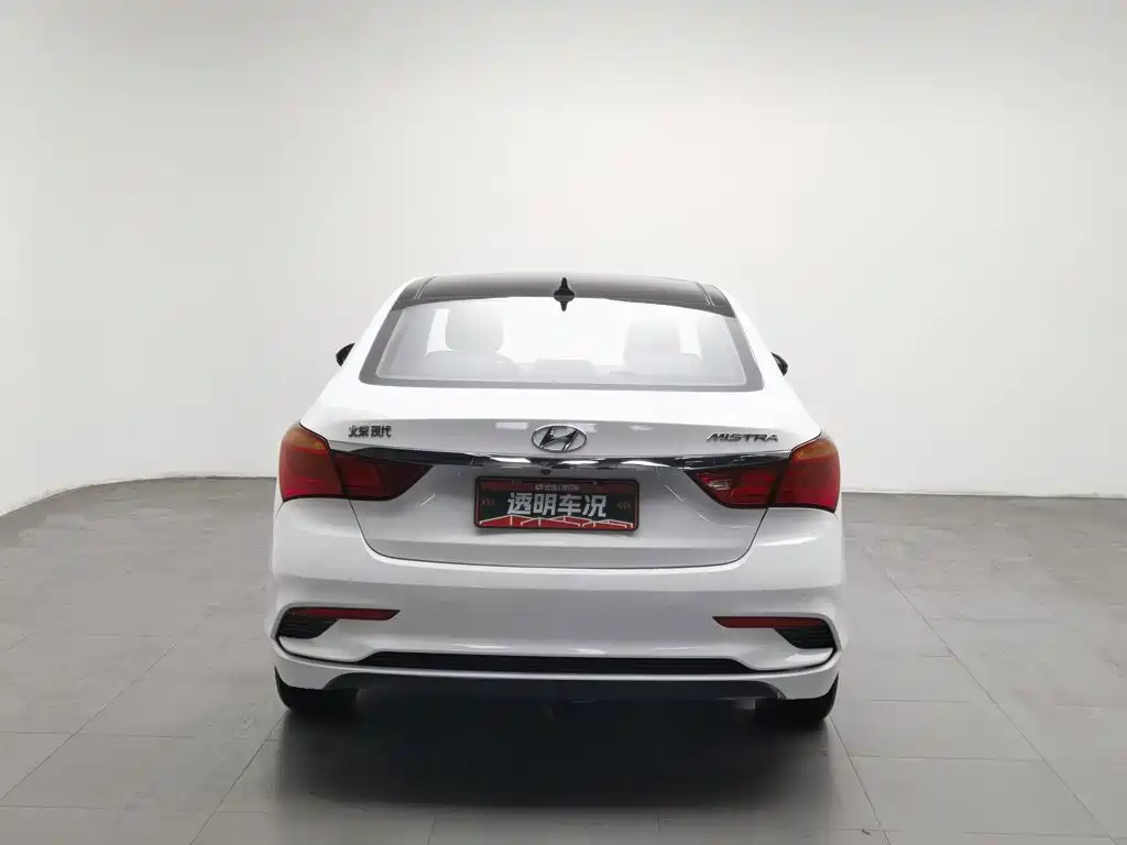 Hyundai Mistra — миниатюра 4