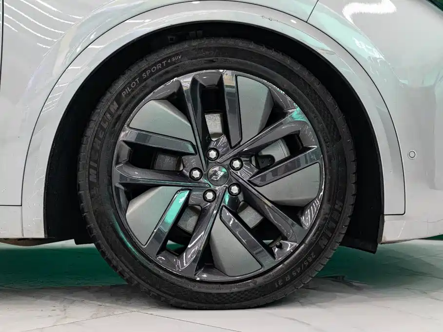 Li Auto Li L9 — миниатюра 7
