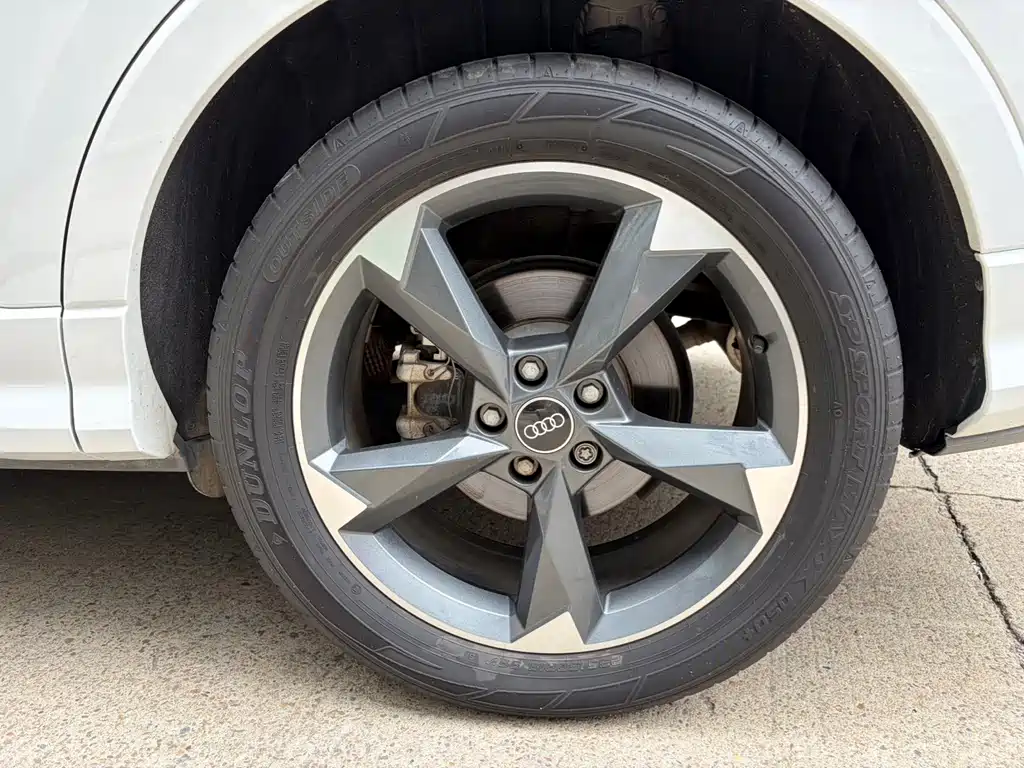 Audi Q3 — миниатюра 22