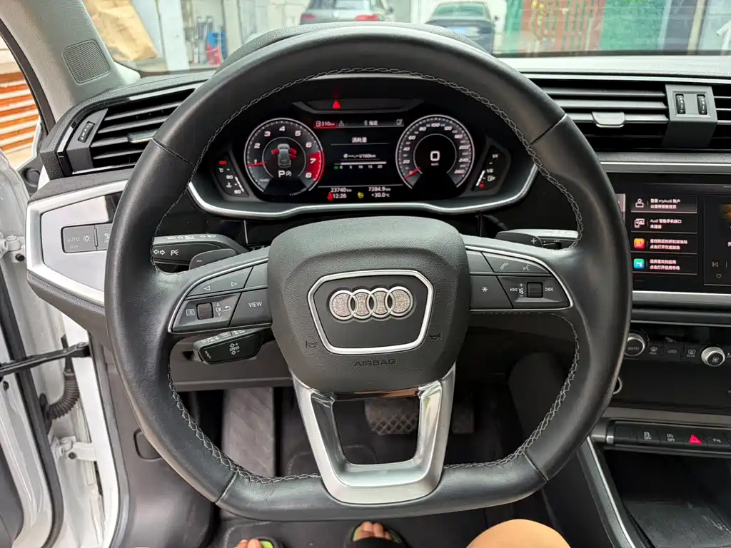 Audi Q3 — миниатюра 15