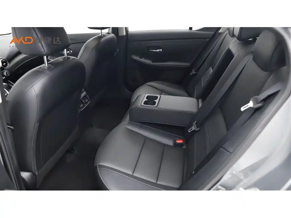 Nissan Sylphy — миниатюра 7
