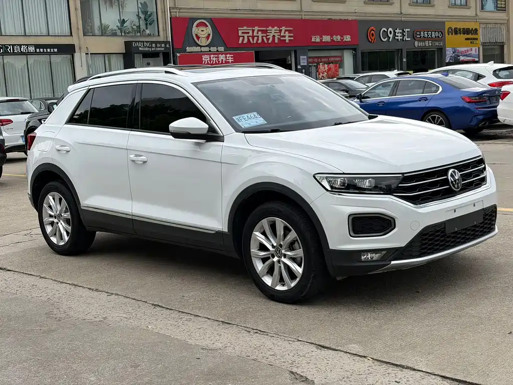 Volkswagen T-Roc — миниатюра 3