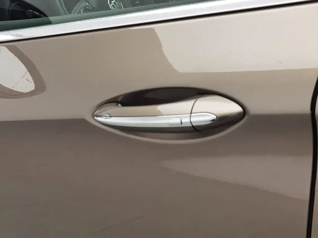 Buick Envision Plus — миниатюра 18