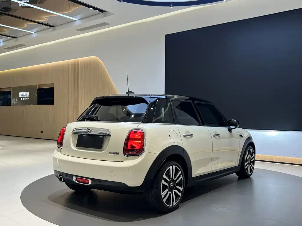 MINI Mini — миниатюра 13