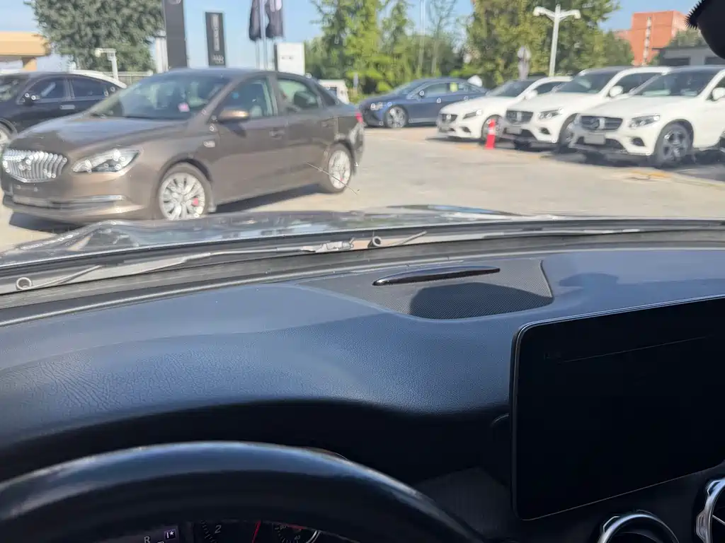 Mercedes-Benz GLA — миниатюра 15