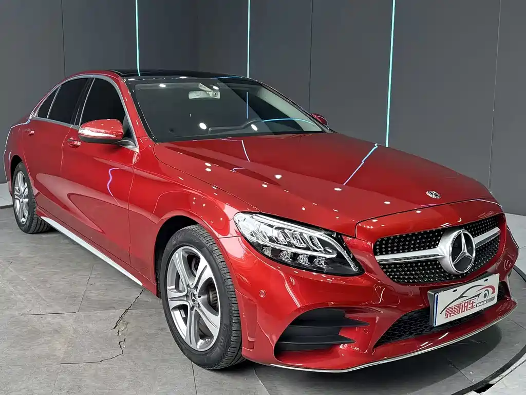 Mercedes-Benz C-Class — миниатюра 3