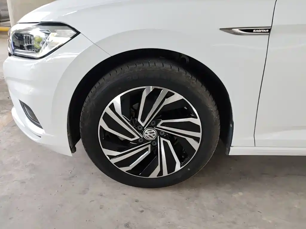 Volkswagen Sagitar — миниатюра 23