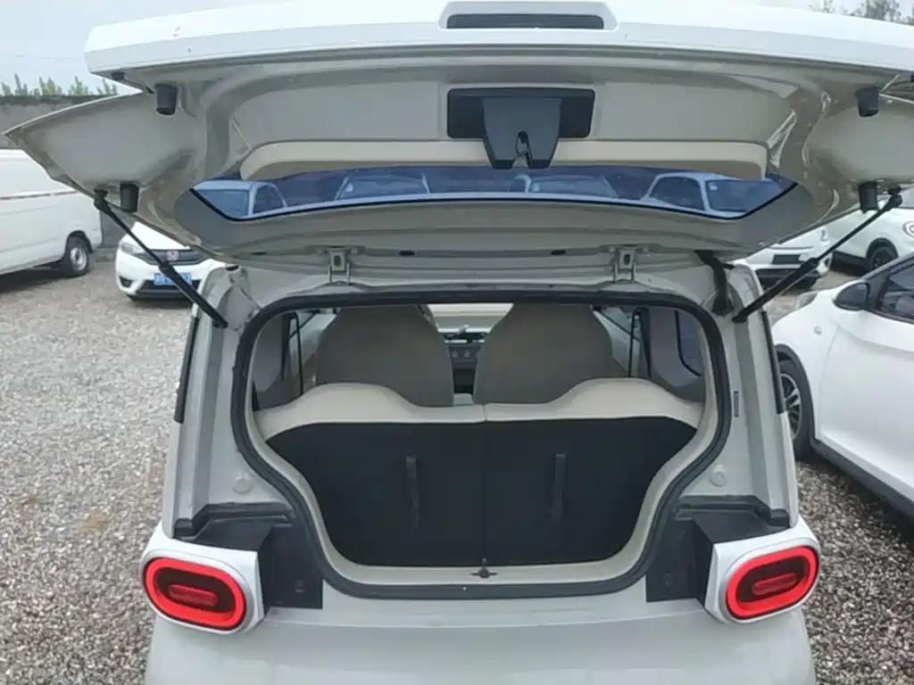 Wuling MINIEV — миниатюра 19