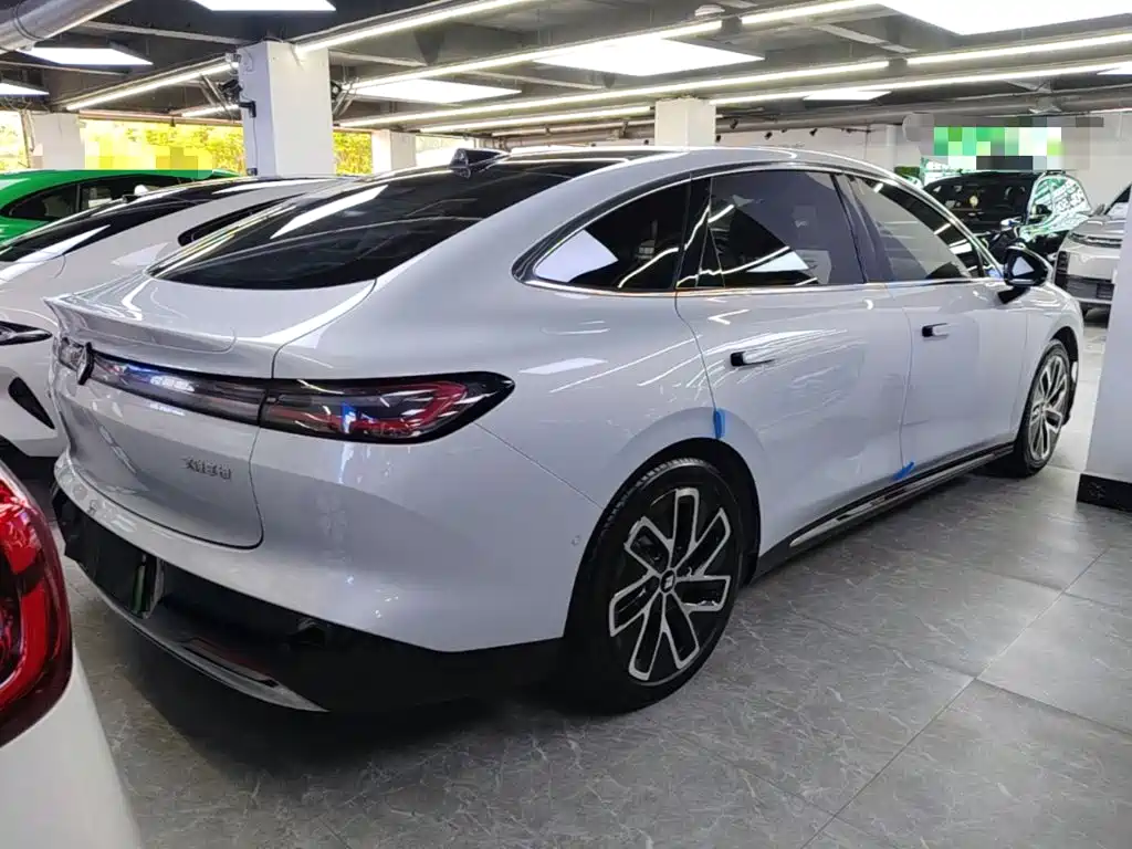 Baojun Xiangjing 2025 600km Luxury