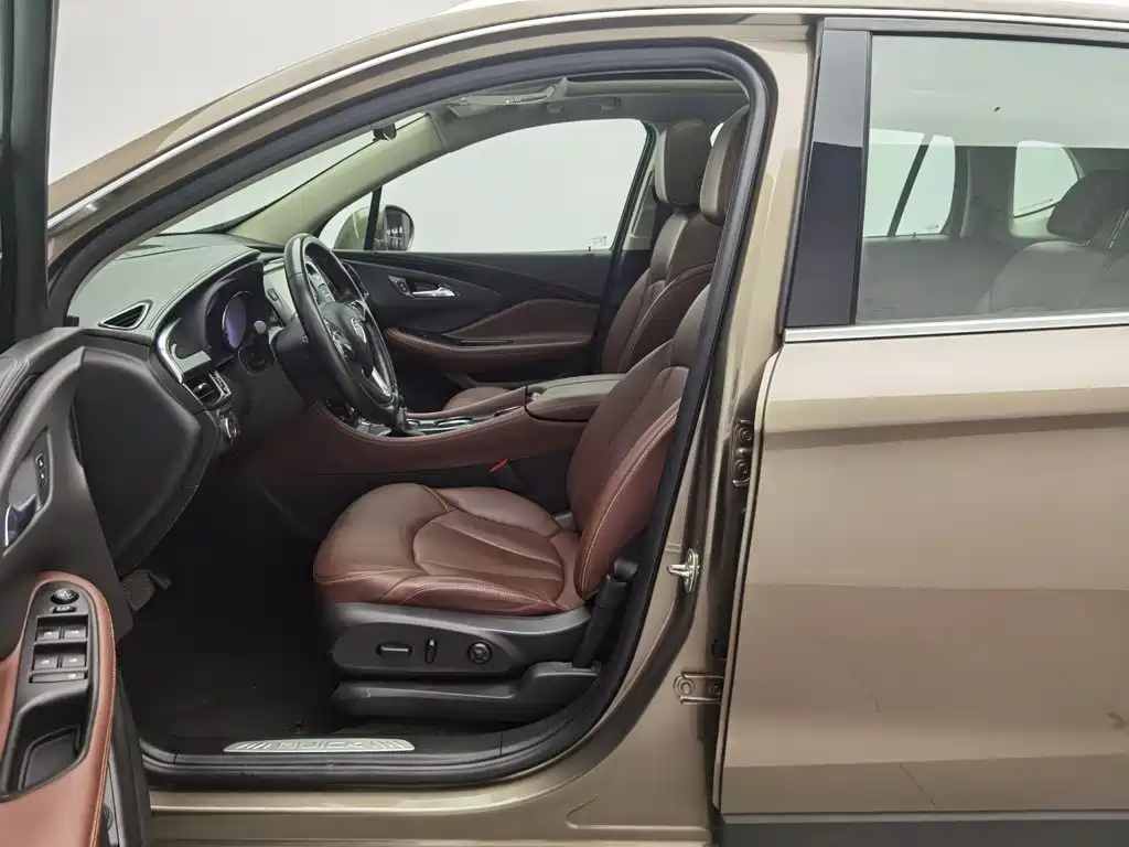 Buick Envision Plus — миниатюра 10